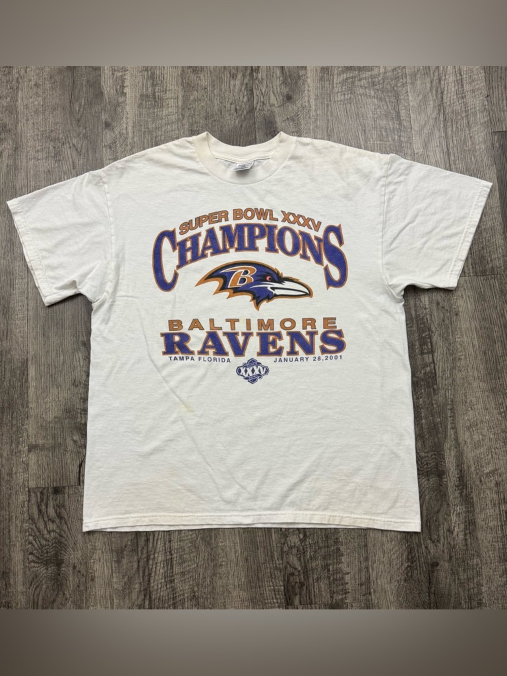 Vintage 2001 Baltimore Ravens Super Bowl Champions NFL Football T-Shirt